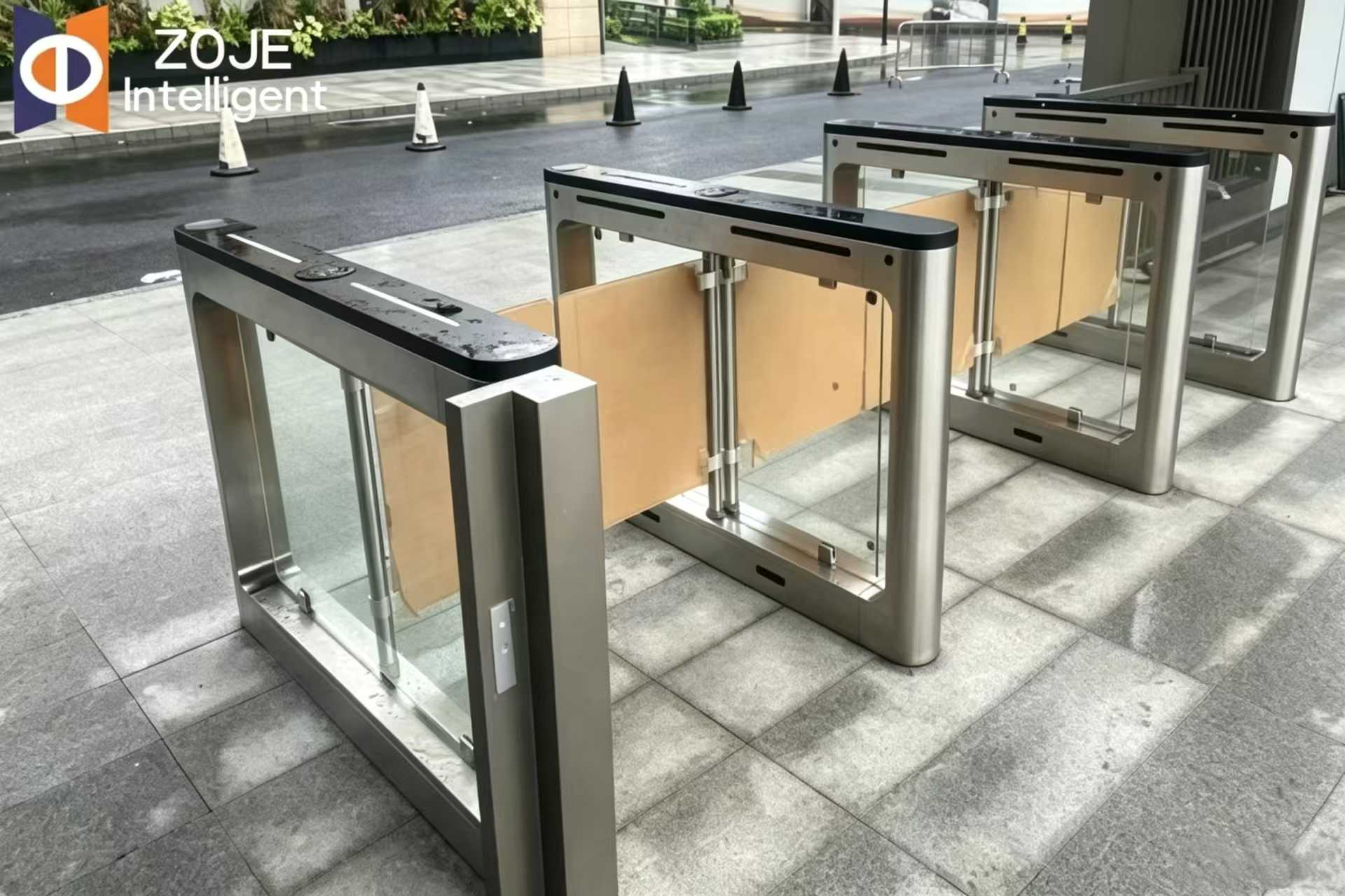 Kelajuan, Senyap dan Hayat Perkhidmatan: Perkara yang Perlu Diperhatikan dalam Pintu Laju